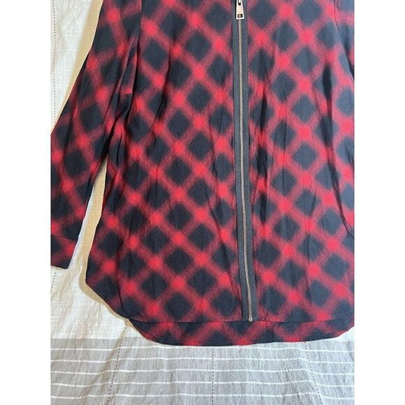 Soft Surroundings LG Manchester Tunic Red Black Buffalo Plaid Full Zip Shacket. - Picture 2 of 8
